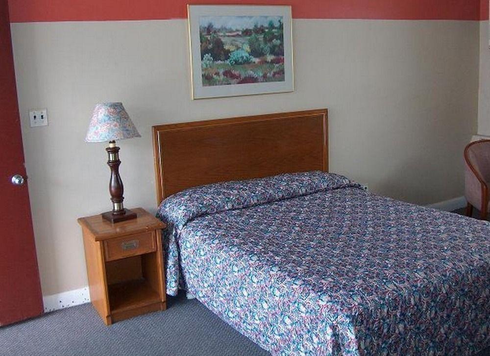 Barrie Motel Экстерьер фото